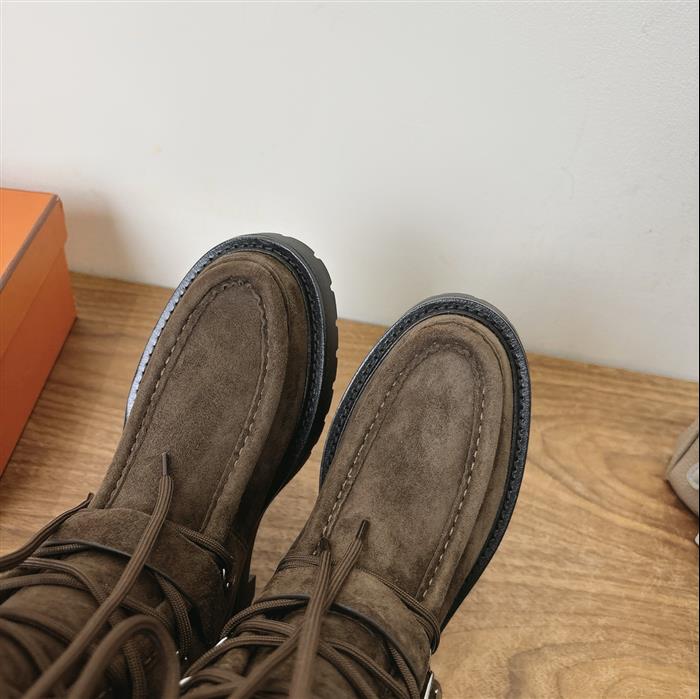 2025112817327454 550